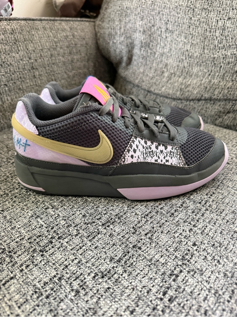 Nike Kids' Gray & Pink Low-Top Sneakers with Gold Swoosh